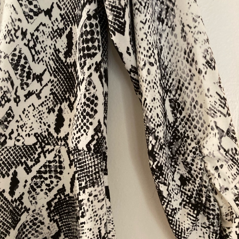 PerSeption Concept Surplus Python Print Top - Picture 9 of 11